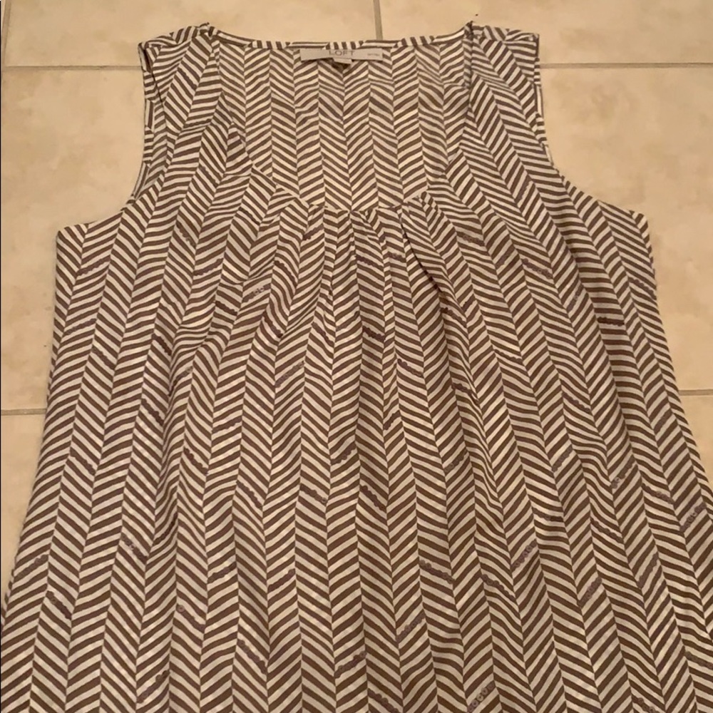 Stripped work blouse.